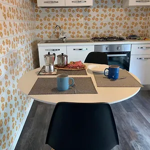 Appartement A, Muravera